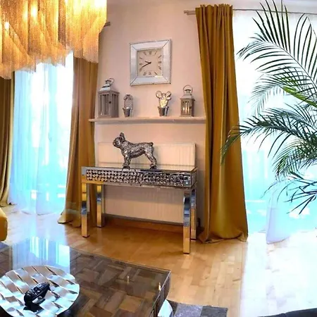 2 Mit Balkon Und Bergblick Apartment