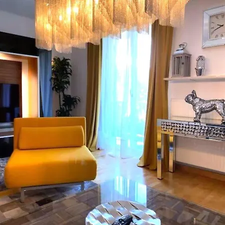 Haus Schmidhuber 2 Mit Balkon Und Bergblick غروسغماين