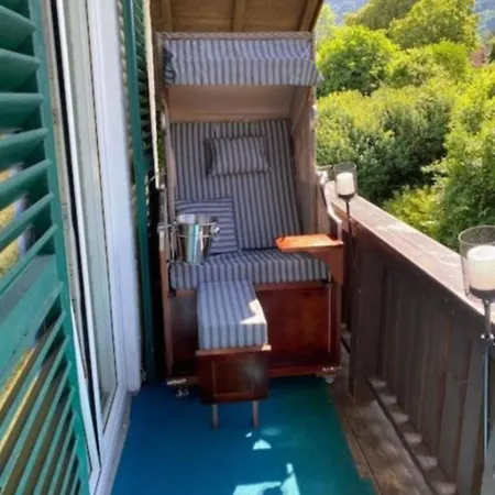 Apartment 2 Mit Balkon Und Bergblick