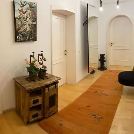 Apartment 2 Mit Balkon Und Bergblick *